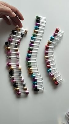 singoli contenitori della pillola 2ml