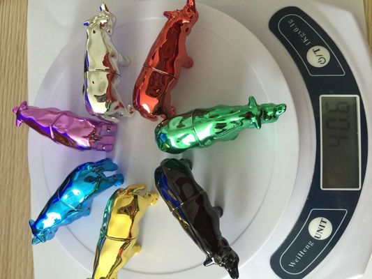 Capsule di plastica vuote della pillola di rinoceronte
