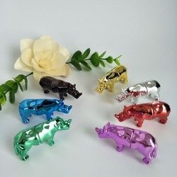 Capsule di plastica vuote della pillola di rinoceronte